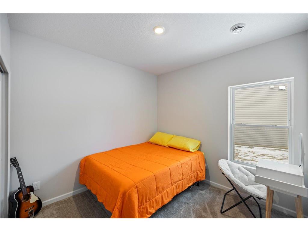 311 Redwood Street N Cambridge MN 55008 7007600 image25