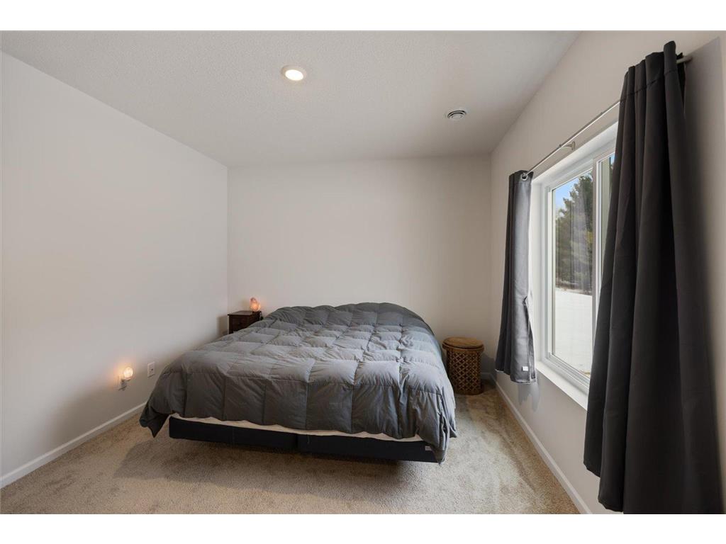 311 Redwood Street N Cambridge MN 55008 7007600 image30