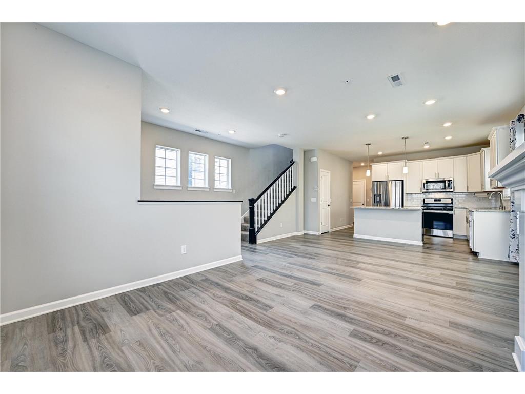 311 Rum River Way Anoka MN 55303 7029878 image11