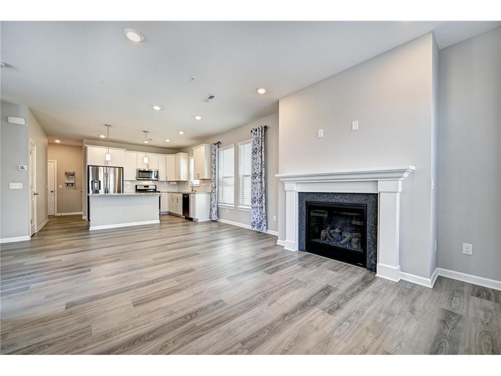 311 Rum River Way Anoka MN 55303 7029878 image12