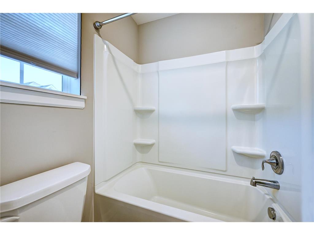 311 Rum River Way Anoka MN 55303 7029878 image31