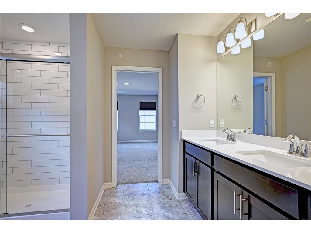 311 Rum River Way Anoka MN 55303 7029878 image37