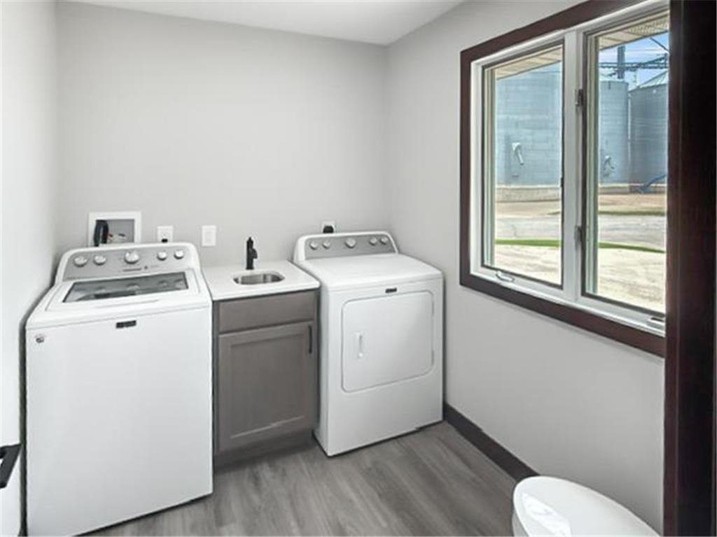 311 S Park Street Hendricks MN 56136 7089323 image8