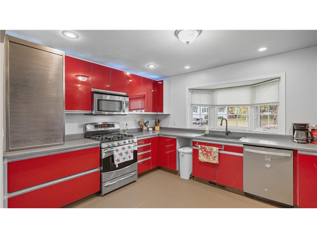 311 S Redwood Drive Mankato MN 56001 6800503 image5