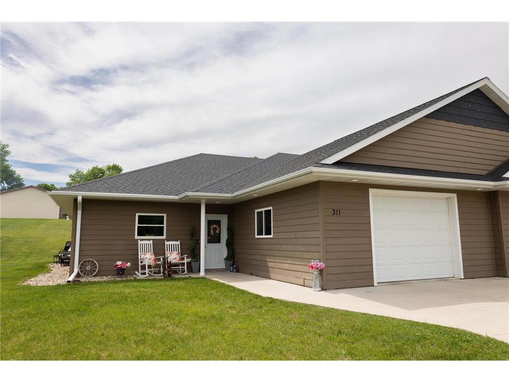 311 Tennessee Avenue Adrian MN 56110 7083965 image2