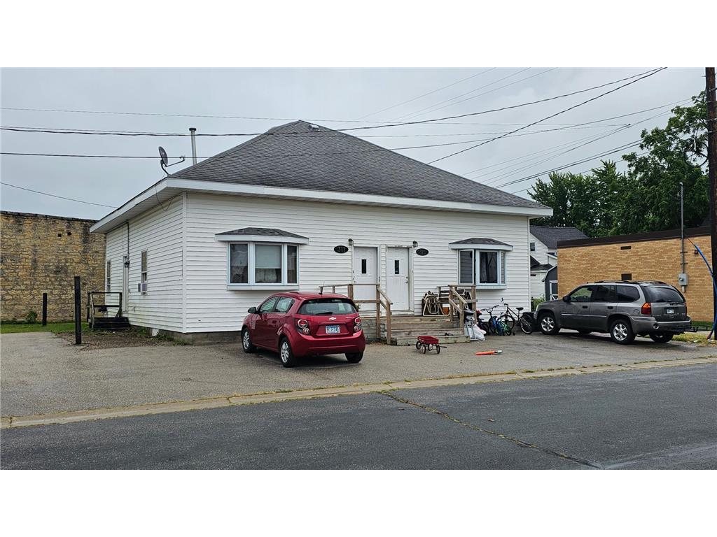 311 W 1st Street West Concord MN 55985 6623232 image1