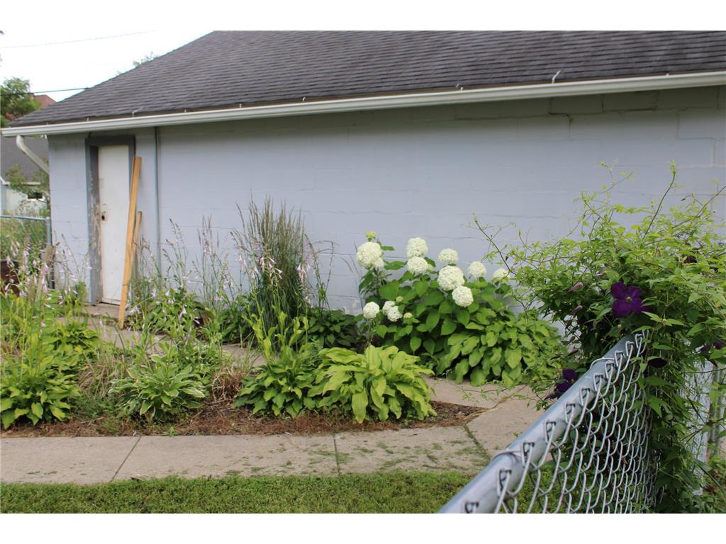 311 W 7th Street Morris MN 56267 6698020 image84