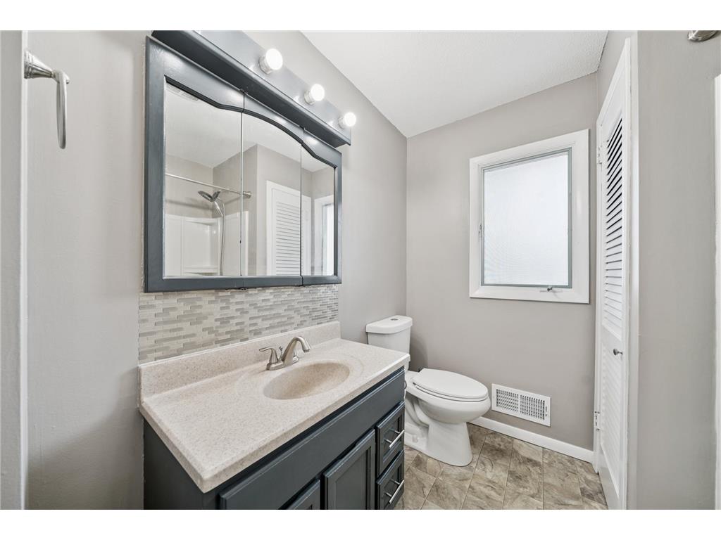 311 W State Street Belle Plaine MN 56011 6762436 image13