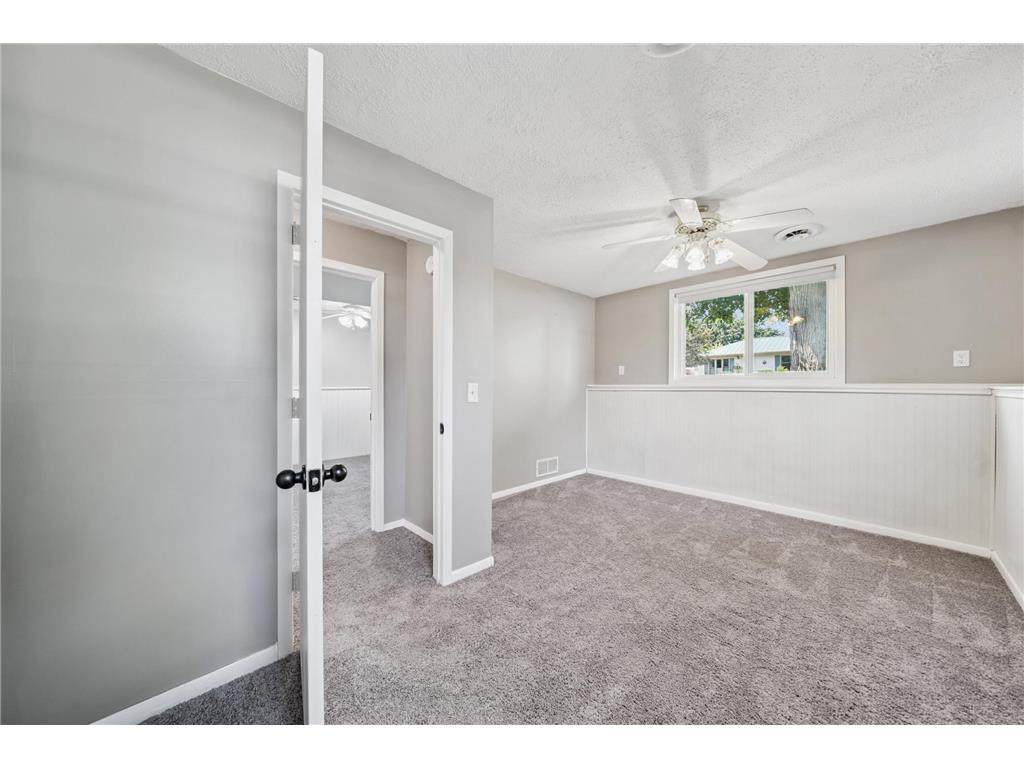 311 W State Street Belle Plaine MN 56011 6762436 image16