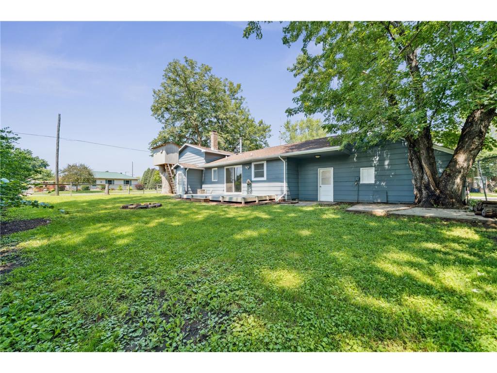 311 W State Street Belle Plaine MN 56011 6762436 image2