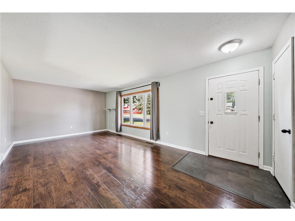 311 W State Street Belle Plaine MN 56011 6762436 image3