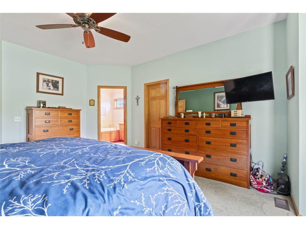 3110 8th Avenue NW Faribault MN 55021 - Twin Lake 6742876 image25