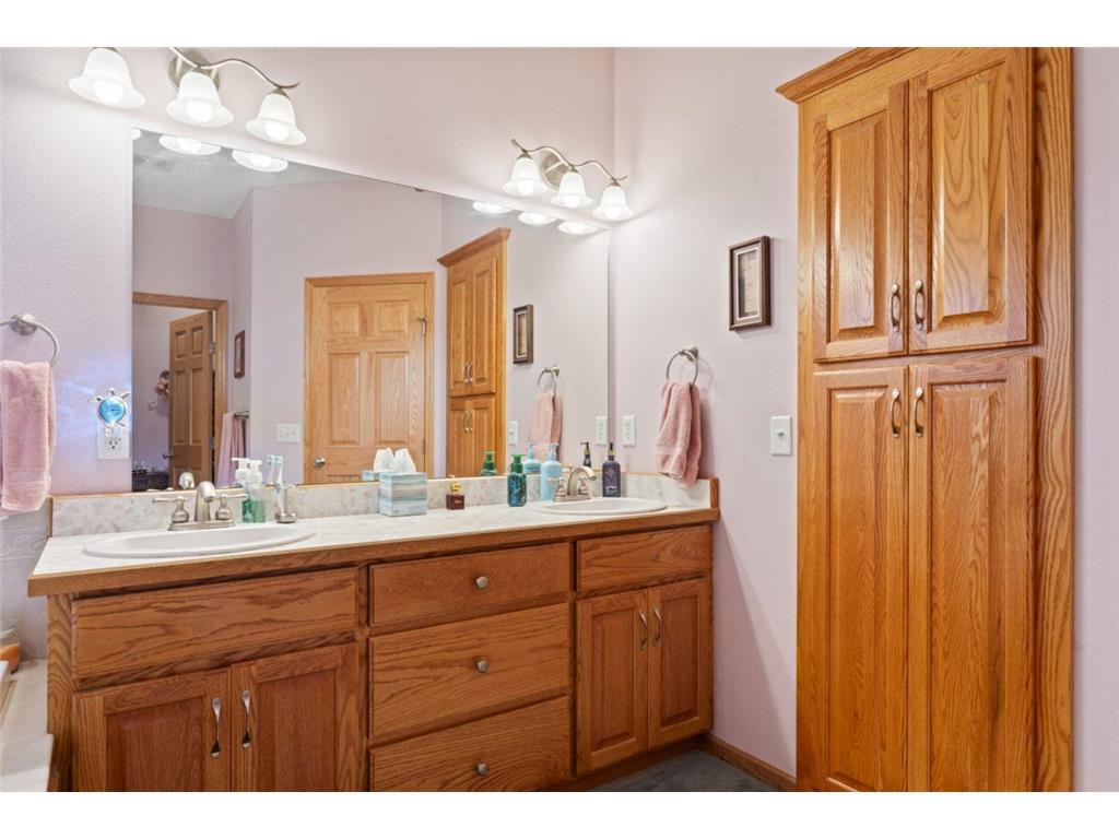 3110 8th Avenue NW Faribault MN 55021 - Twin Lake 6742876 image26