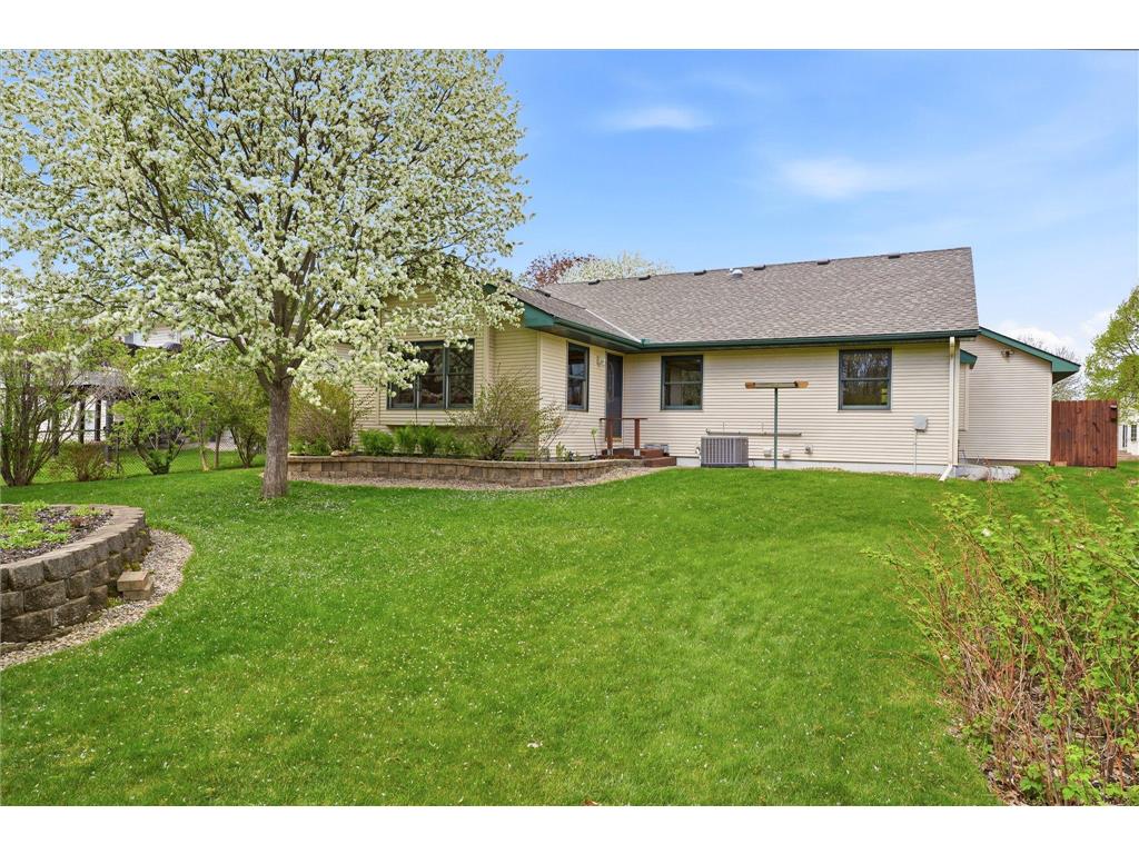 3110 Bluebell Avenue N Brooklyn Park MN 55443 7043145 image41