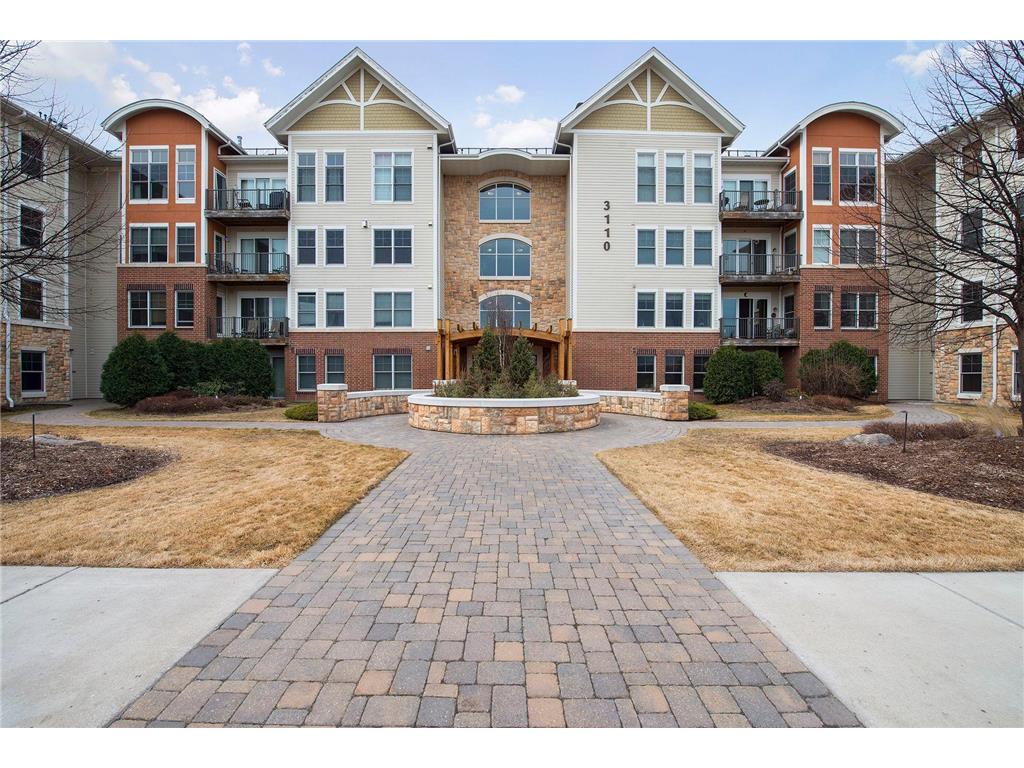 3110 N Chestnut Street #107 Chaska MN 55318 - Jonathan 6659857 image1
