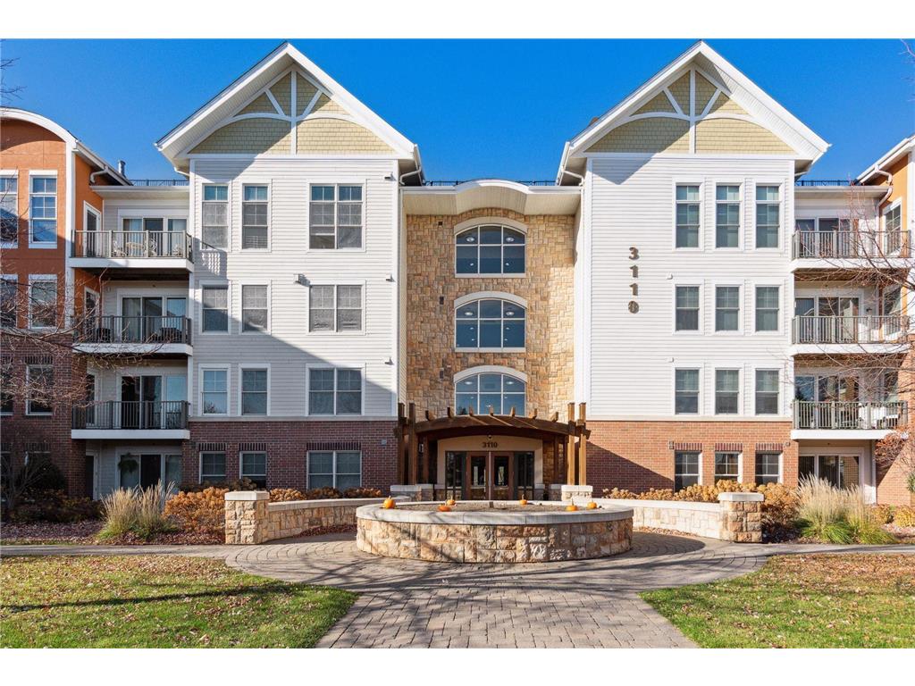 3110 N Chestnut Street #204 Chaska MN 55318 6463526 image1