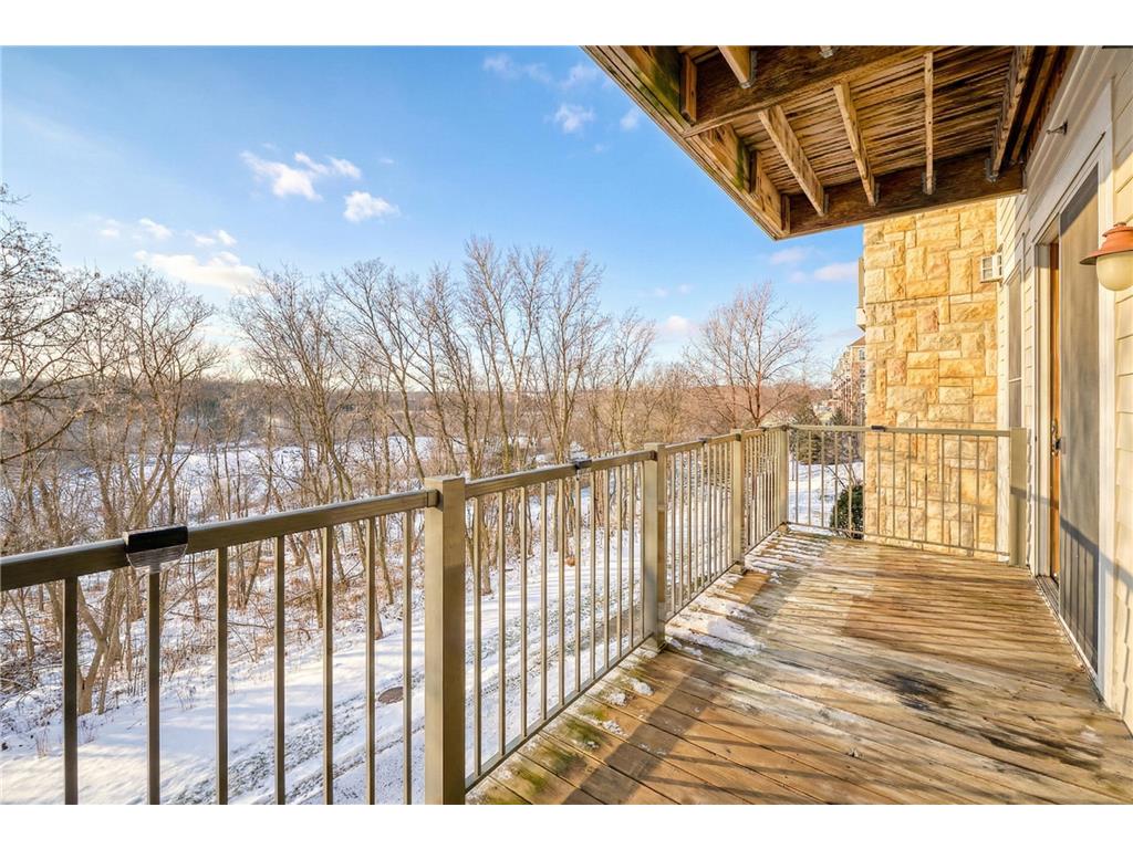 3110 N Chestnut Street #209 Chaska MN 55318 - Jonathan 6819978 image1