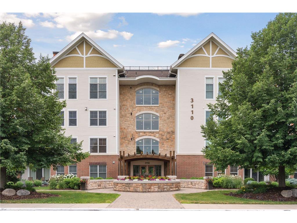 3110 N Chestnut Street #316 Chaska MN 55318 - Jonathan 6398817 image1