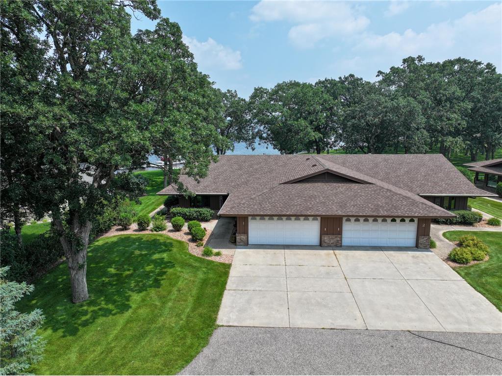 3110 Van Avenue NE #1 Alexandria MN 56308 - Le Homme Dieu 6761364 image1