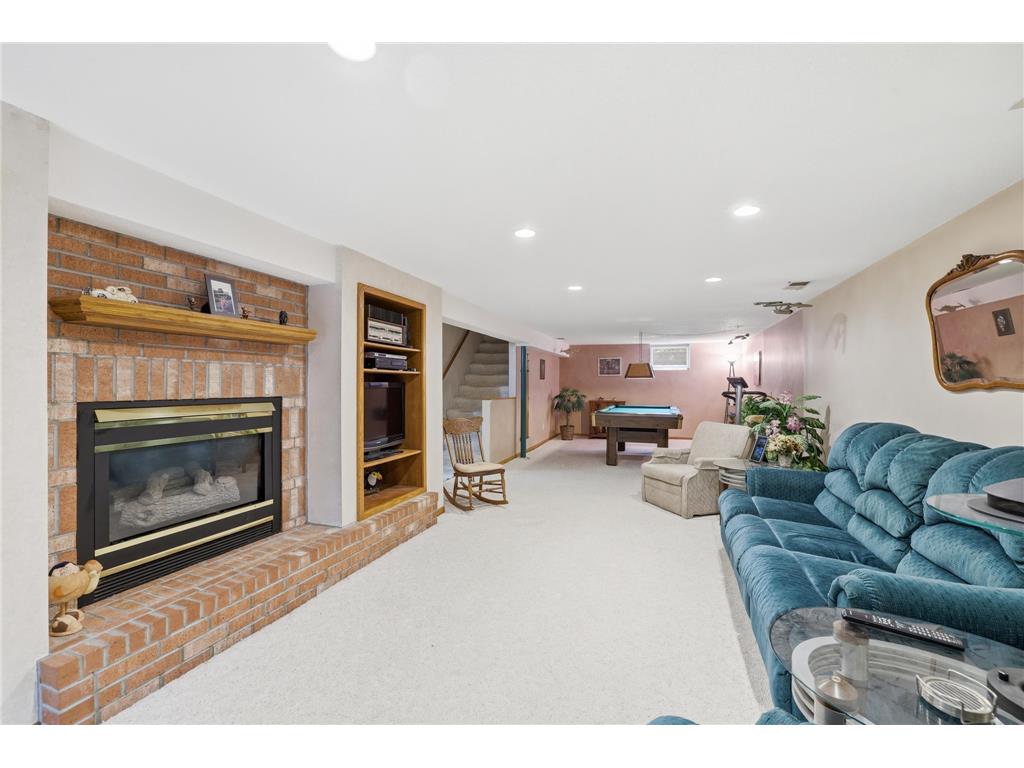 3110 W 82nd Street Bloomington MN 55431 7077302 image20