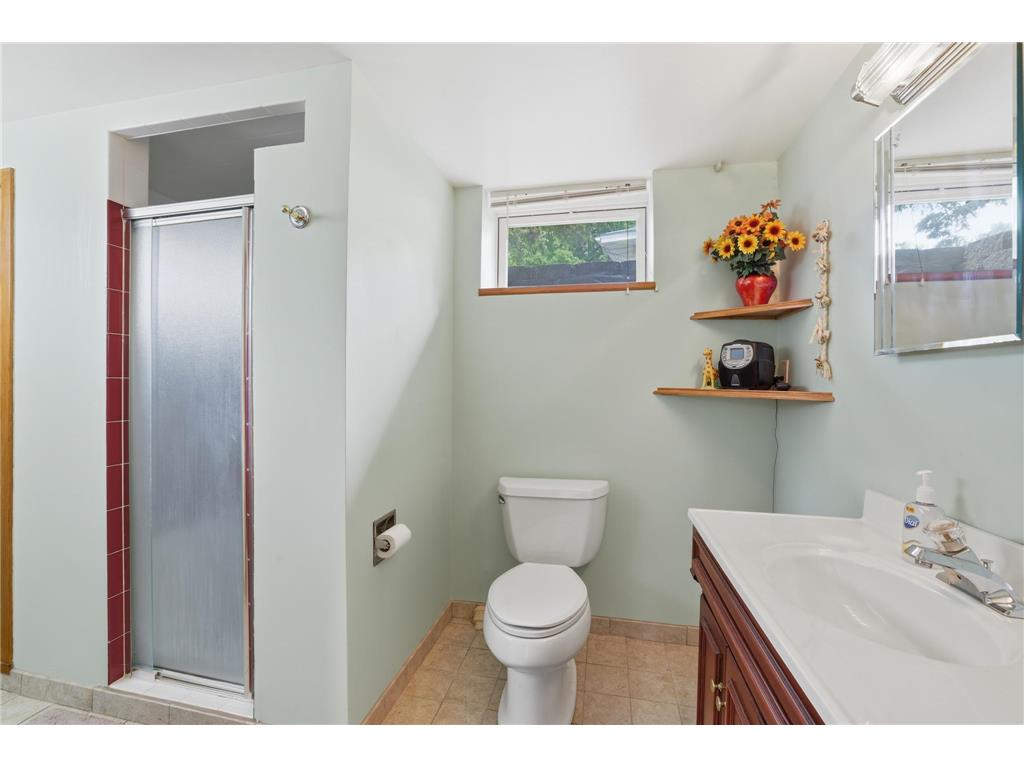 3110 W 82nd Street Bloomington MN 55431 7077302 image24