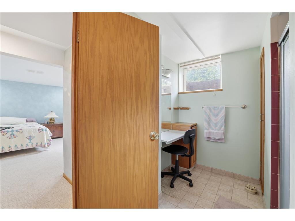 3110 W 82nd Street Bloomington MN 55431 7077302 image25
