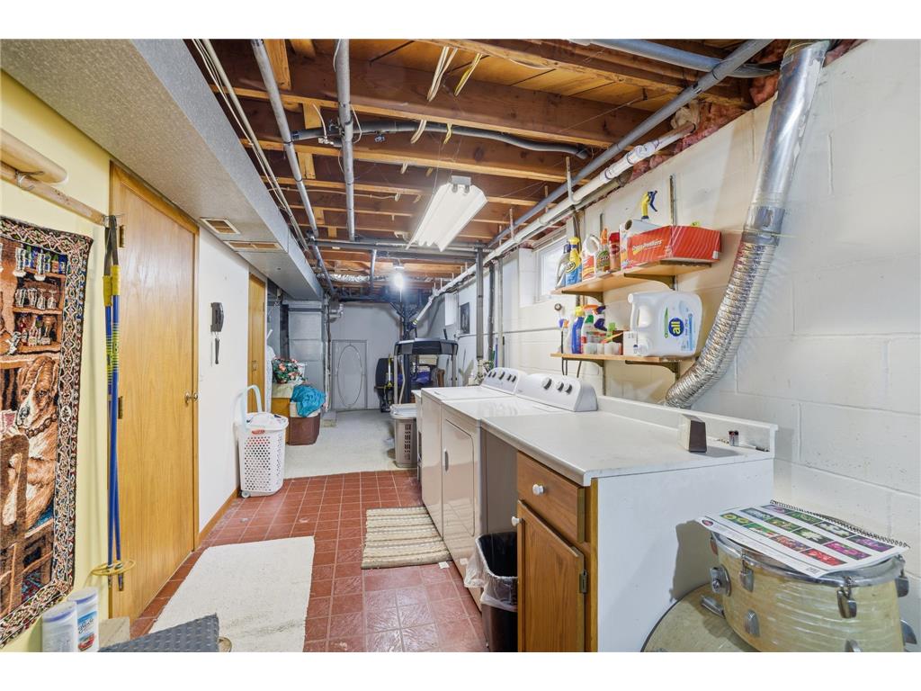 3110 W 82nd Street Bloomington MN 55431 7077302 image26