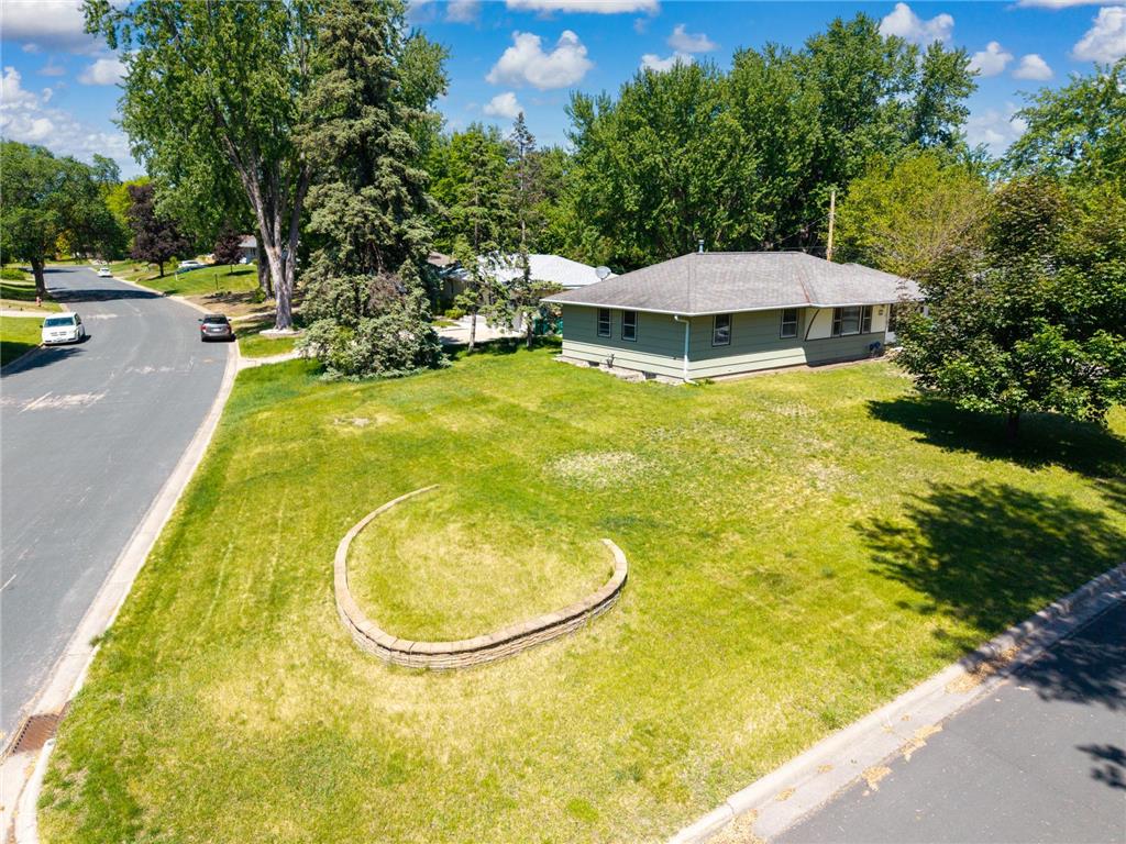 3110 W 82nd Street Bloomington MN 55431 7077302 image4