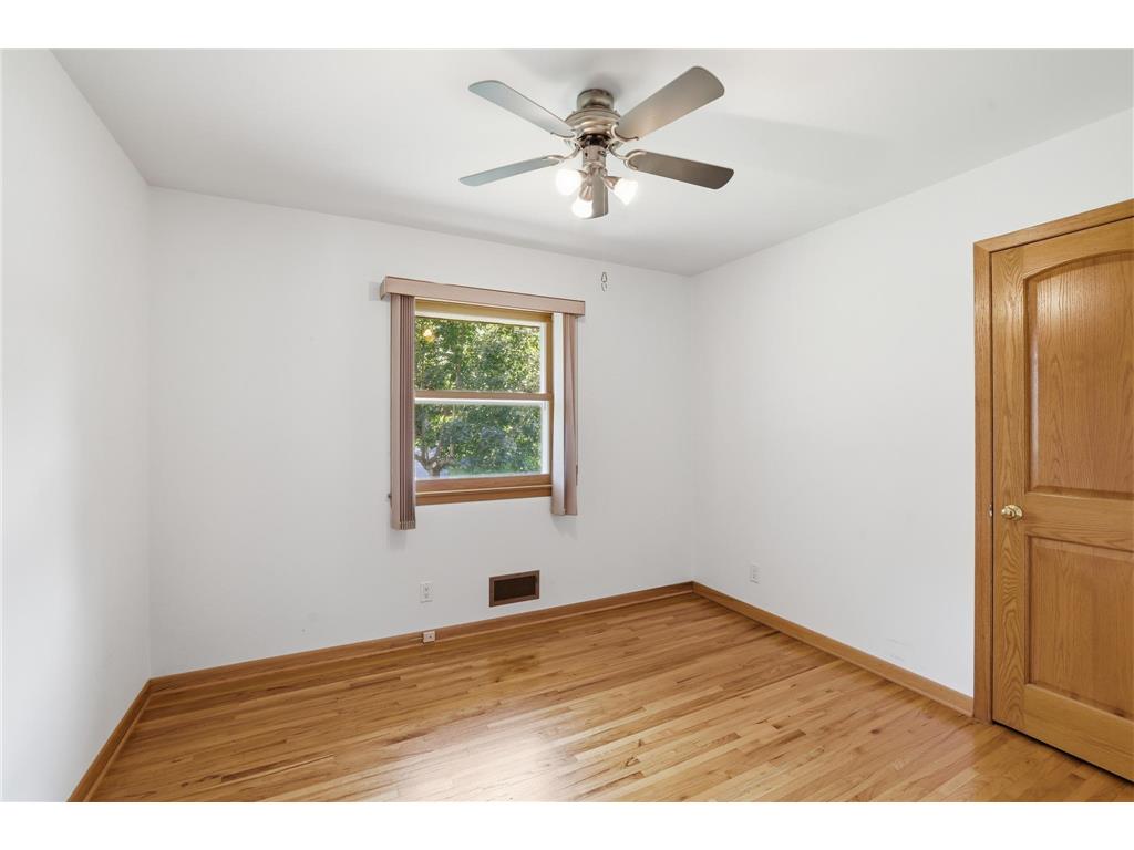 3110 W 82nd Street Bloomington MN 55431 7107613 image18