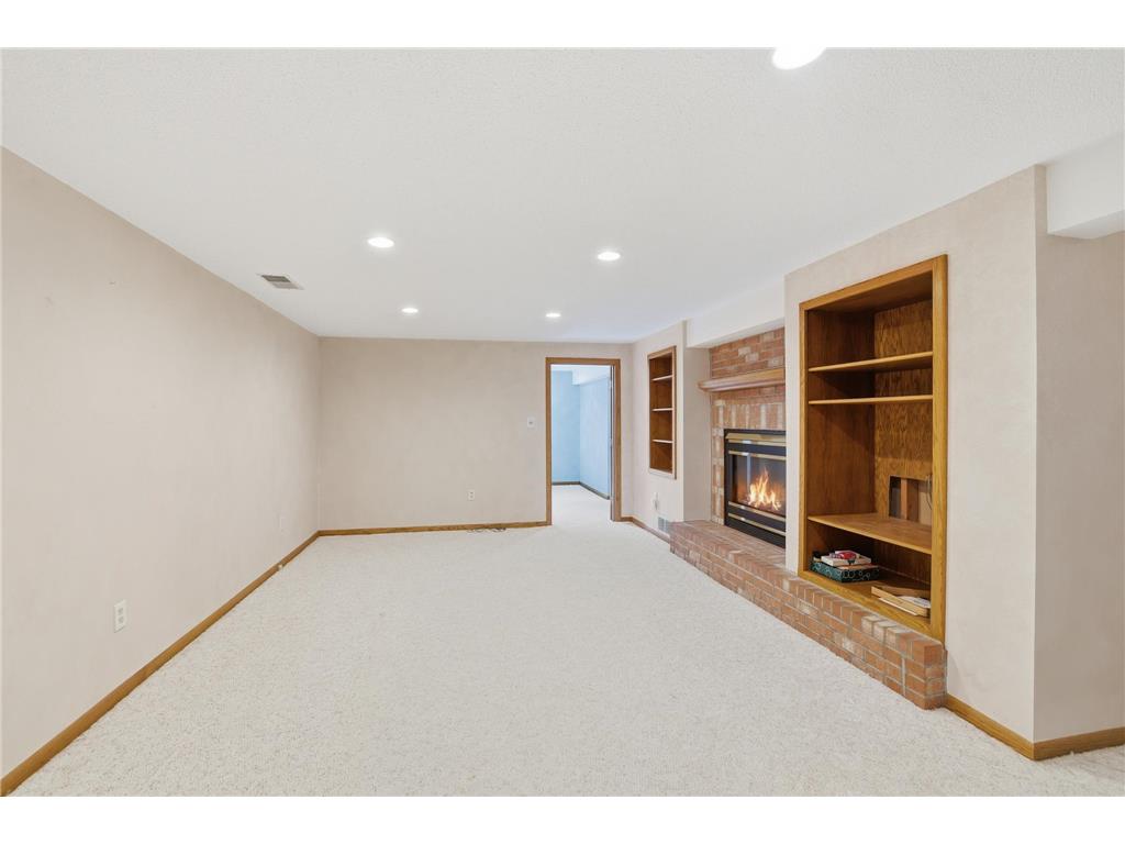 3110 W 82nd Street Bloomington MN 55431 7107613 image22