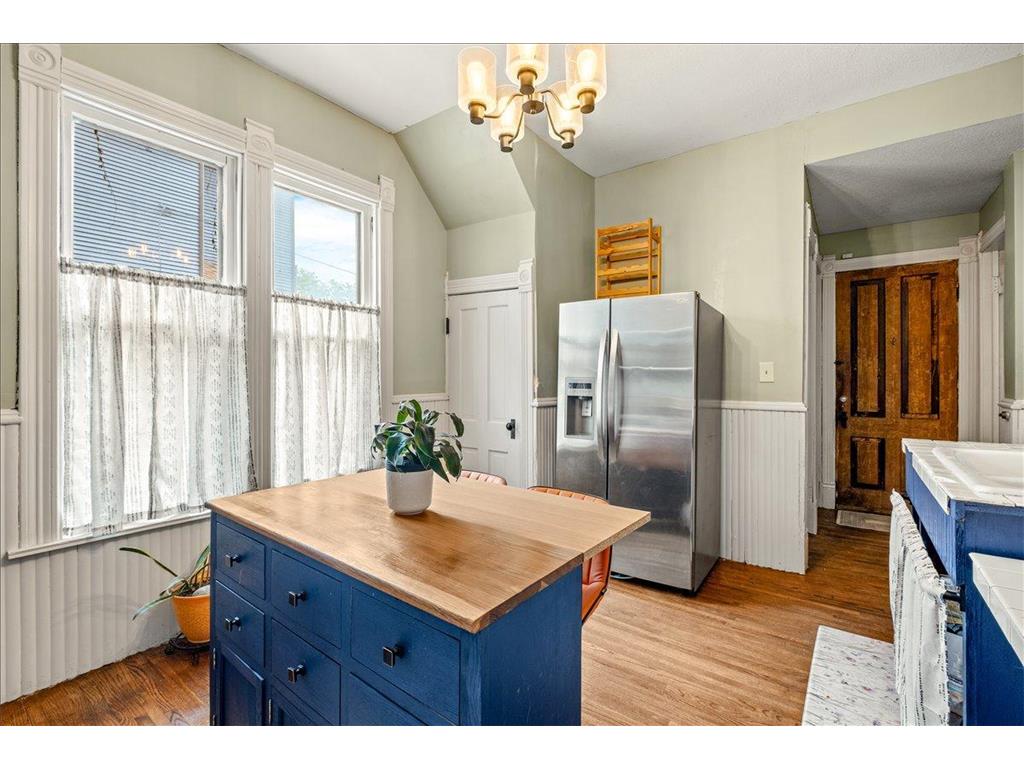 3111 2nd Avenue S Minneapolis MN 55408 7030344 image35