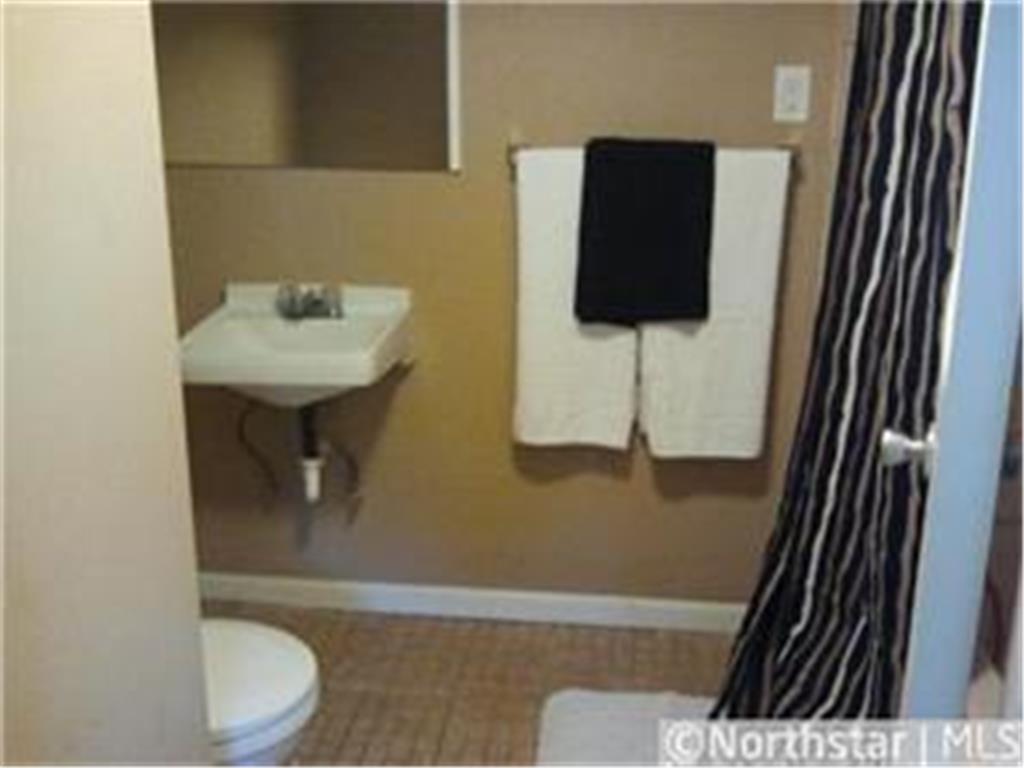 3111 E 42nd Street Minneapolis MN 55406 7020804 image11