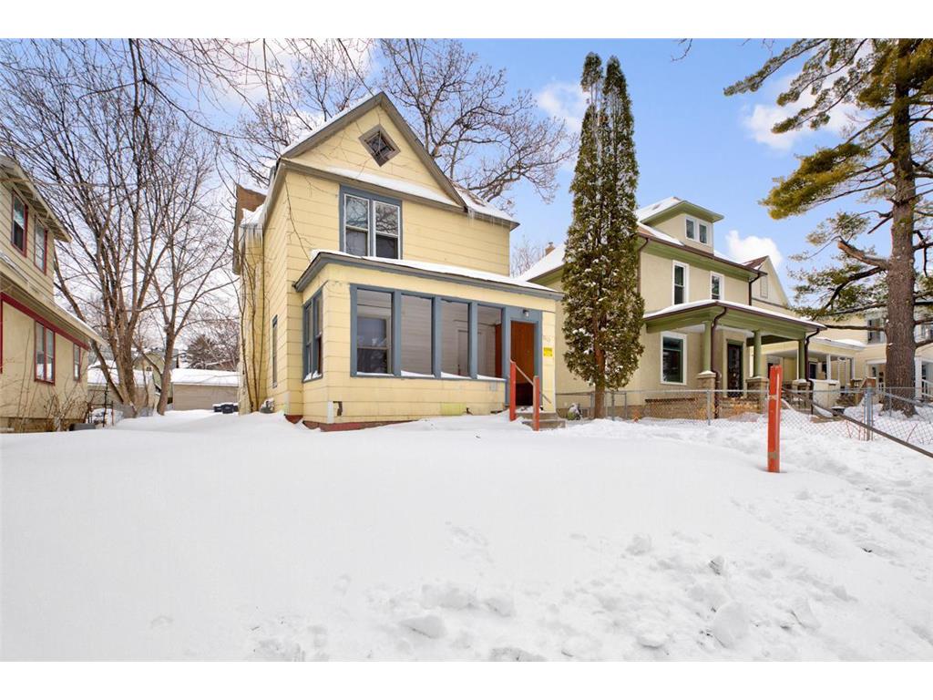 3111 Queen Avenue N Minneapolis MN 55411 6336909 image1