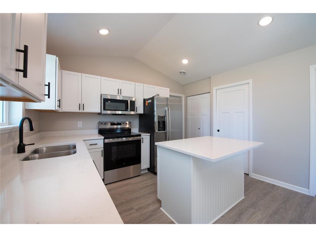 3111 Scotch Lane Mankato MN 56001 6786999 image8