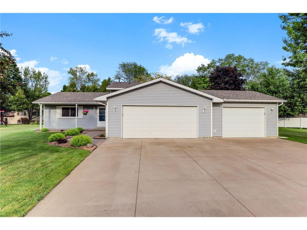 31115 Olinda Trail Lindstrom MN 55045 - North Center Lake 7081002 image1