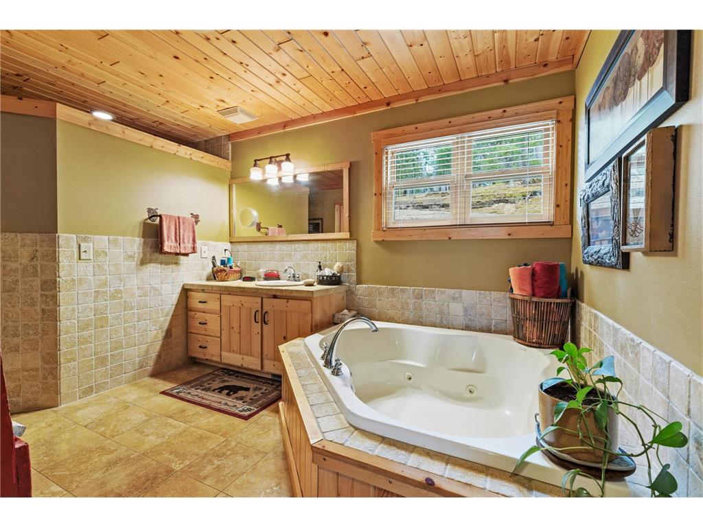 31119 S Webb Lake Drive Webb Lake WI 54830 - Webb Lake 7063296 image16