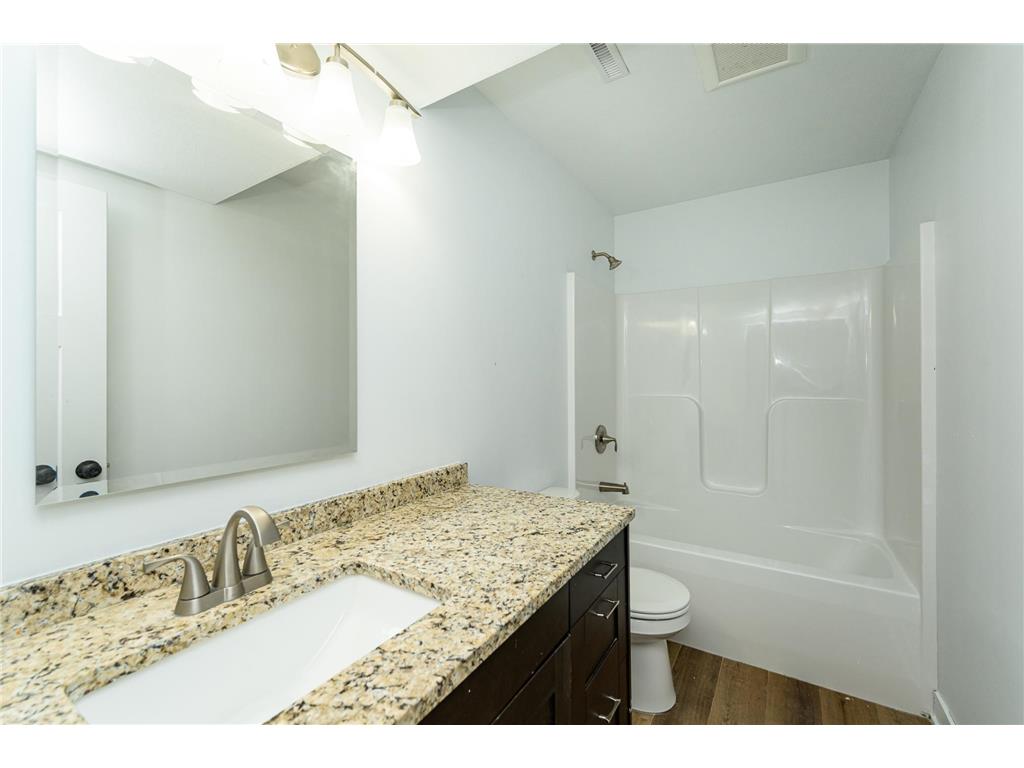 3112 Eastwood Road SE Rochester MN 55904 7001047 image9