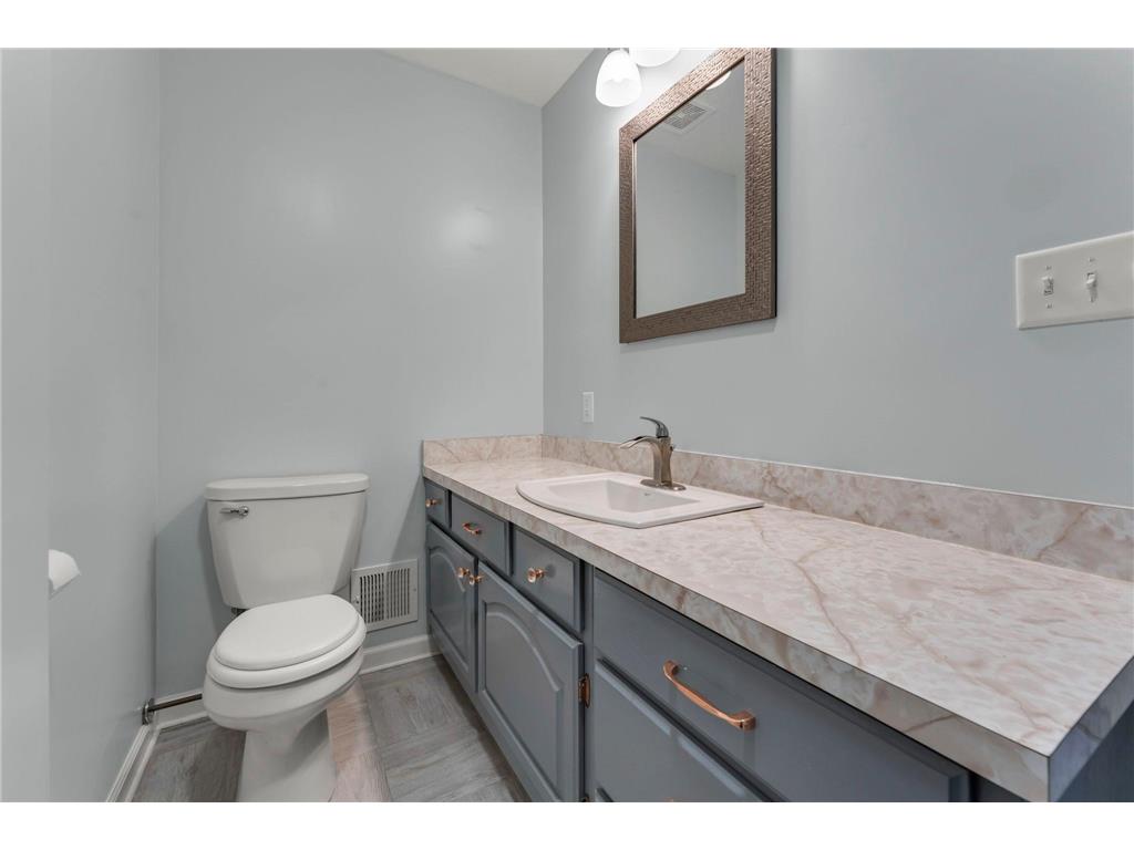 31125 Jamaica Avenue Northfield MN 55057 6794164 image11