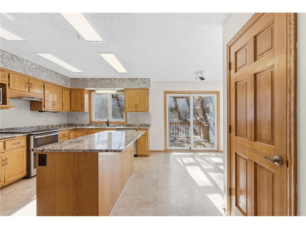 3113 Chandler Court Burnsville MN 55337 7016567 image16