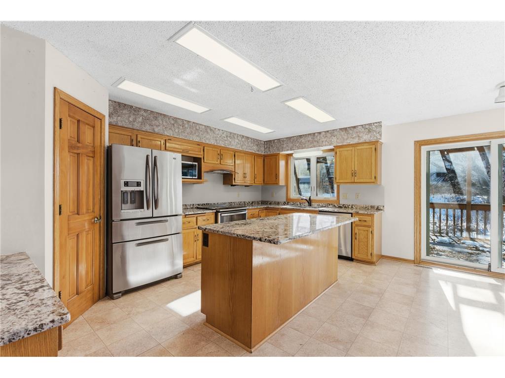 3113 Chandler Court Burnsville MN 55337 7016567 image17