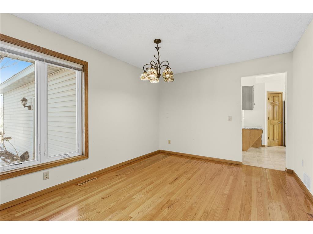 3113 Chandler Court Burnsville MN 55337 7016567 image40