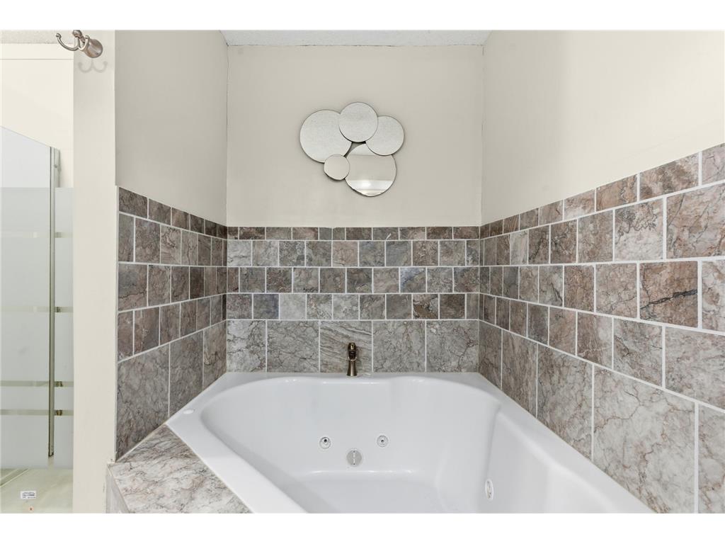 3113 Chandler Court Burnsville MN 55337 7016567 image56