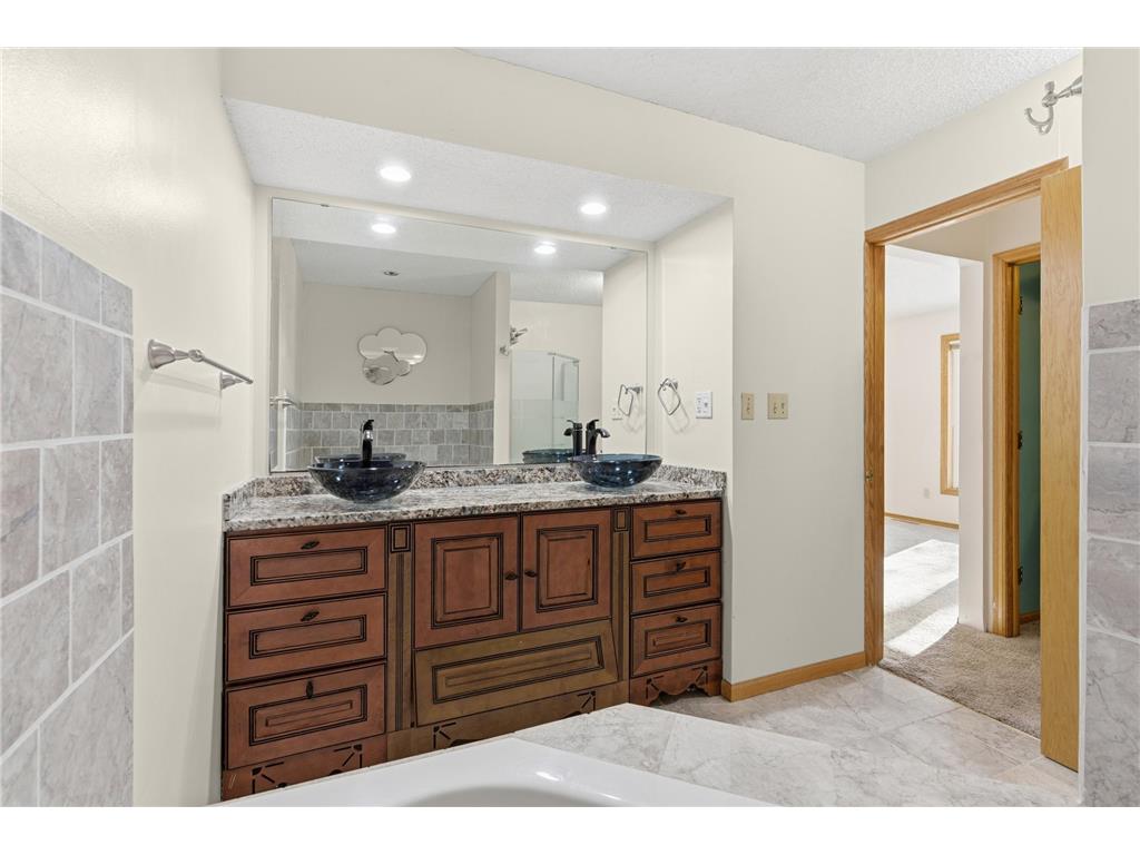 3113 Chandler Court Burnsville MN 55337 7016567 image58