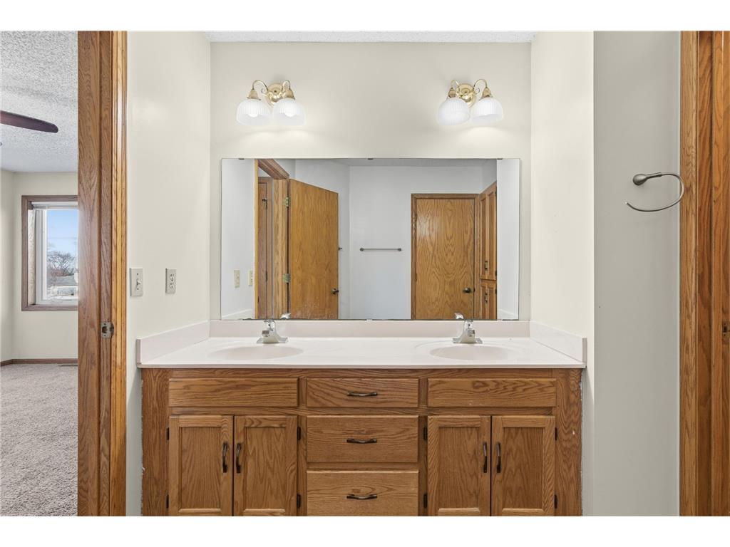 3113 Chandler Court Burnsville MN 55337 7016567 image67