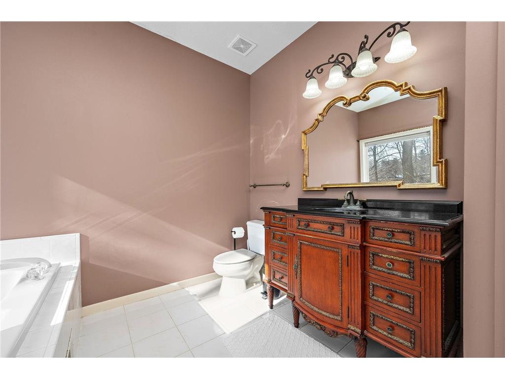 3114 County Road 101 S Woodland MN 55391 - Shaver 7016323 image22