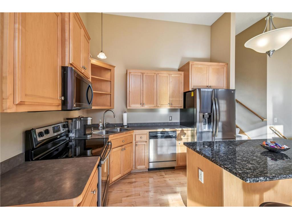 3114 Frontier Drive Woodbury MN 55129 6814071 image16