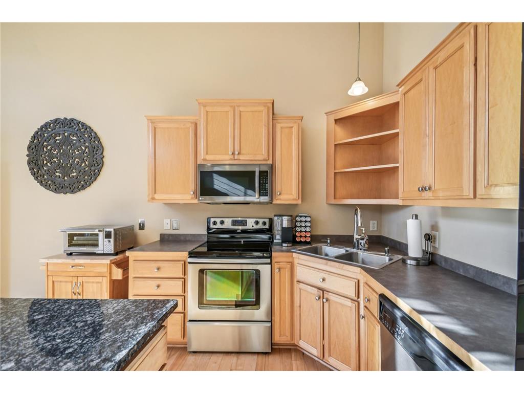 3114 Frontier Drive Woodbury MN 55129 6814071 image17