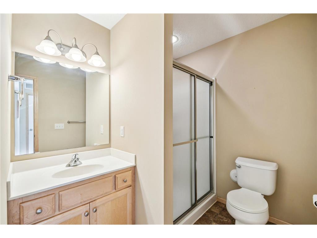 3114 Frontier Drive Woodbury MN 55129 6814071 image27