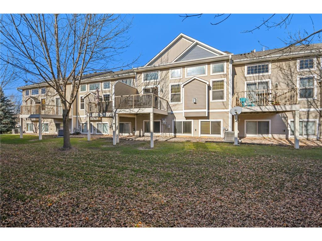 3114 Frontier Drive Woodbury MN 55129 6814071 image48