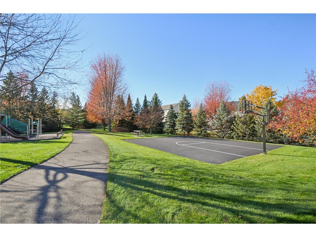 3114 Frontier Drive Woodbury MN 55129 6814071 image58